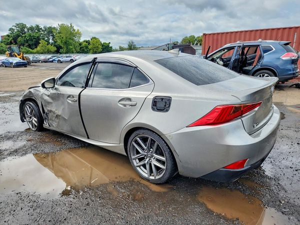 2017 LEXUS IS