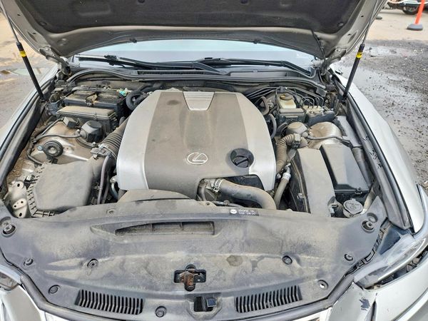 2017 LEXUS IS