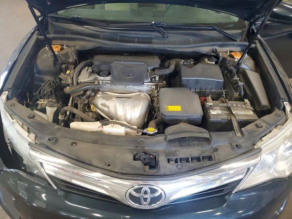 2013 TOYOTA CAMRY