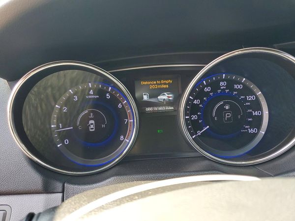 2014 HYUNDAI SONATA