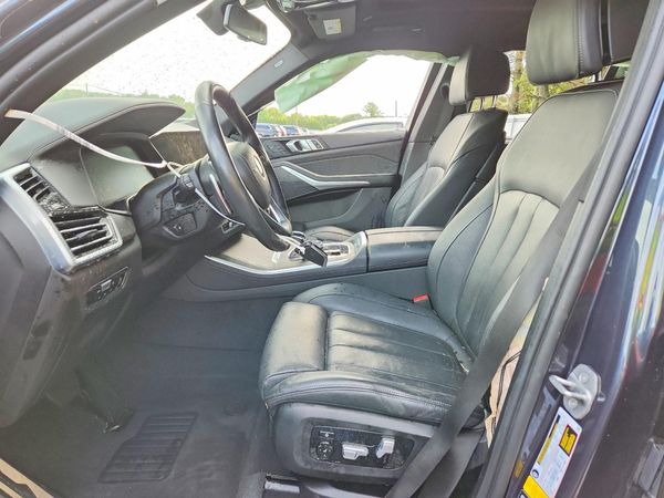 2022 BMW X5 xDrive40i — DENT