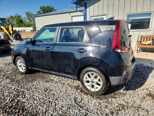 2022 KIA SOUL