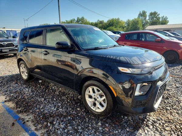 2022 KIA SOUL