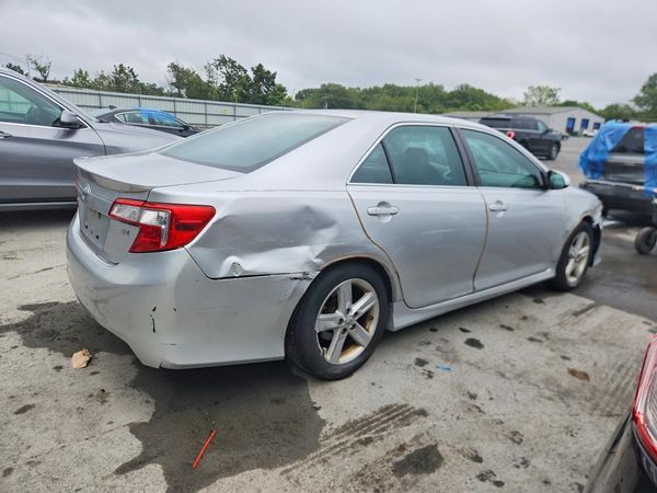 2013 TOYOTA CAMRY