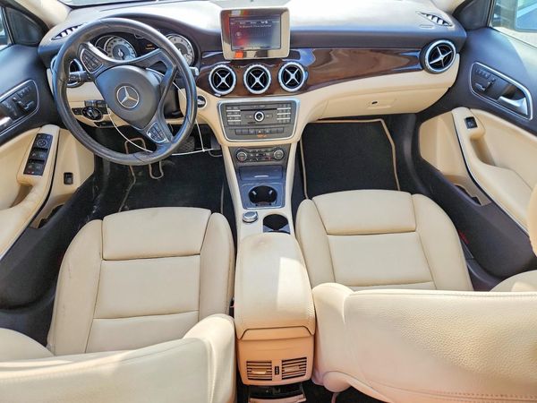 2017 MERCEDES-BENZ GLA