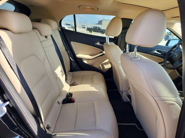 2017 MERCEDES-BENZ GLA