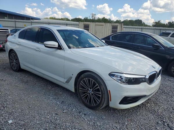 2018 BMW 530E