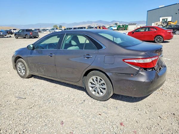 2017 TOYOTA CAMRY
