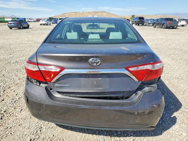 2017 TOYOTA CAMRY