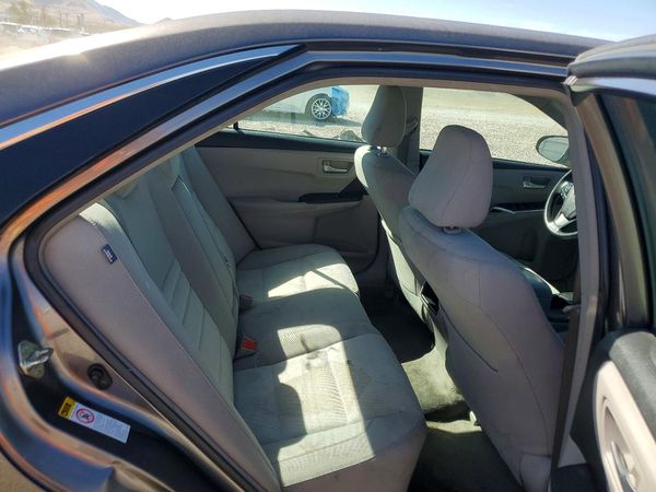 2017 TOYOTA CAMRY