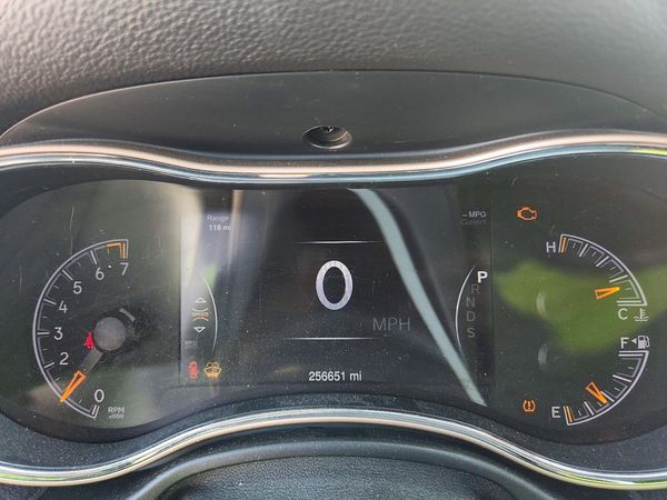 2015 JEEP GRAND CHEROKEE Limited — ODOM