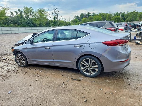 2017 HYUNDAI ELANTRA