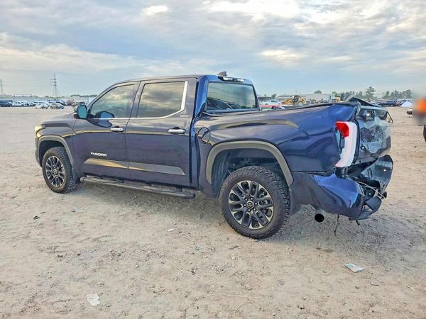 2024 TOYOTA TUNDRA