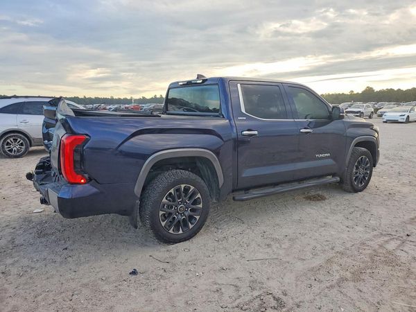 2024 TOYOTA TUNDRA
