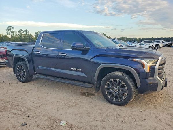 2024 TOYOTA TUNDRA