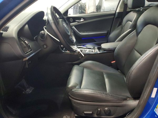 2018 KIA STINGER Premium