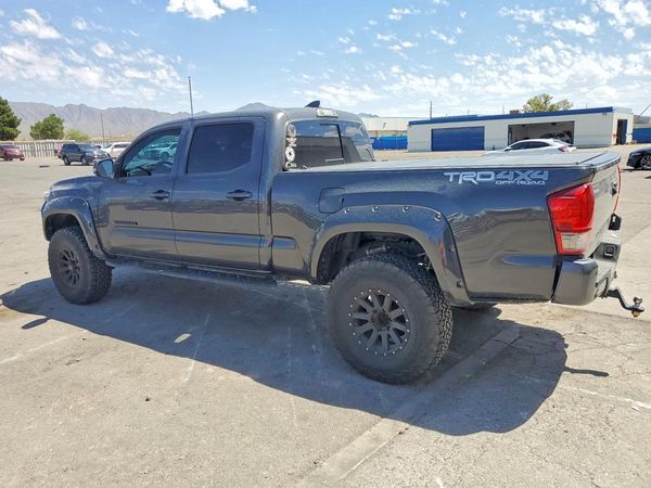 2017 TOYOTA TACOMA