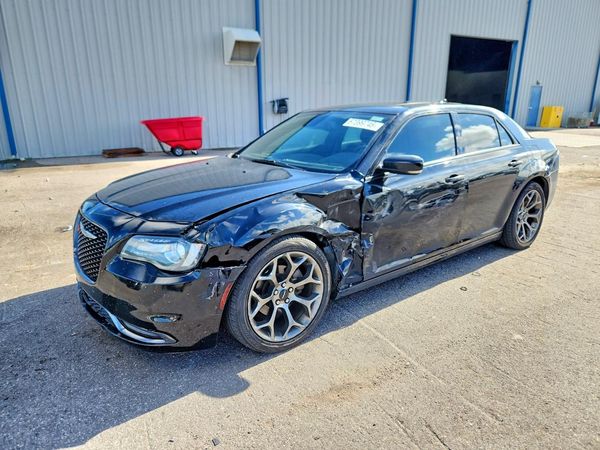 2015 CHRYSLER 300