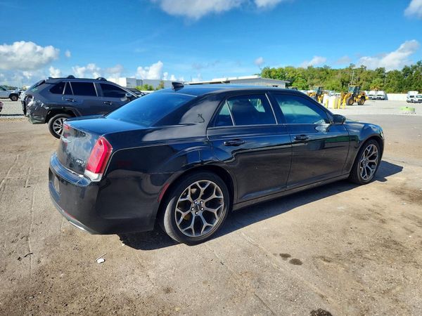 2015 CHRYSLER 300