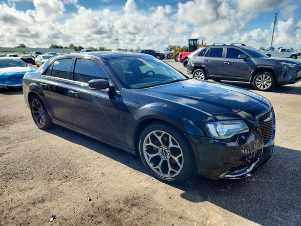 2015 CHRYSLER 300