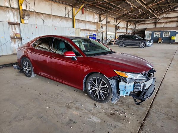 2022 TOYOTA CAMRY