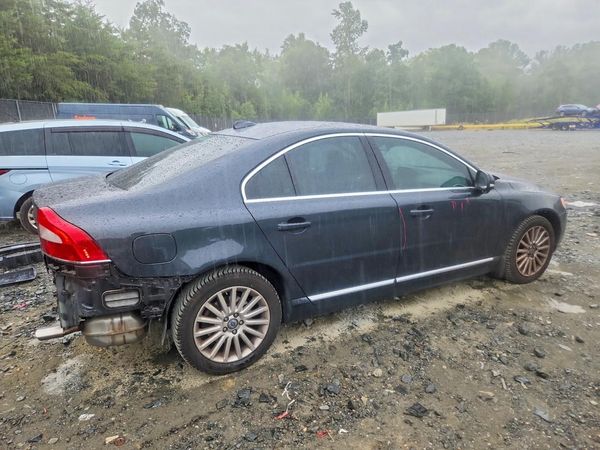 2013 VOLVO S80