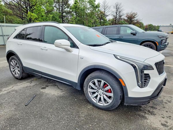 2021 CADILLAC XT4