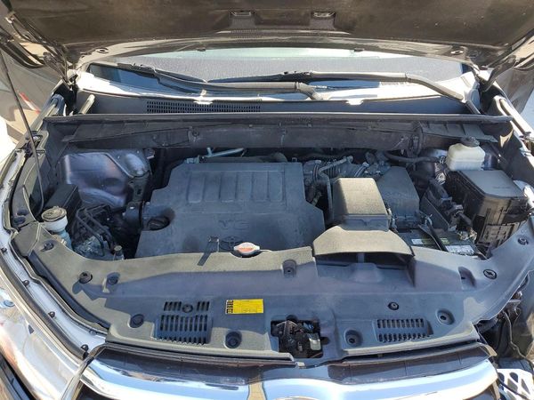 2016 TOYOTA HIGHLANDER Base/Hybrid