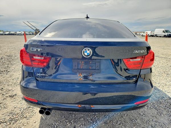 2015 BMW 328