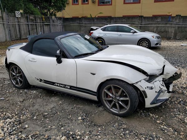 2023 MAZDA MX-5 MIATA Grand Touring