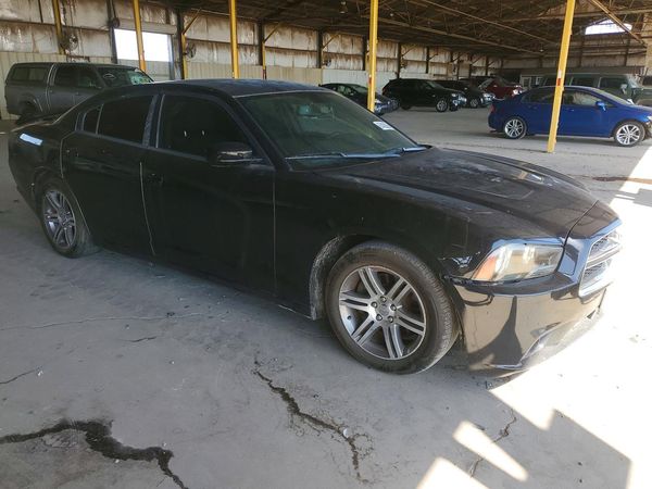 2013 DODGE CHARGER R/T — Passenger 3/4