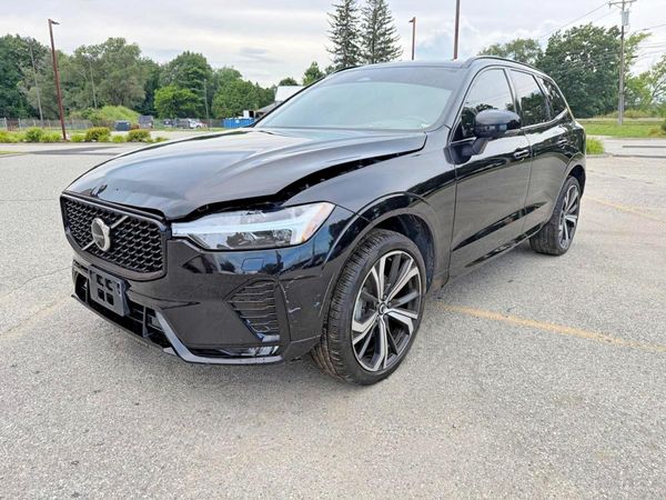 2024 VOLVO XC60