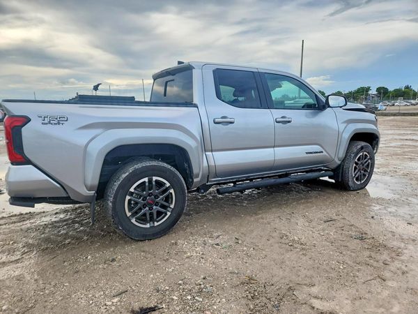 2025 TOYOTA TACOMA