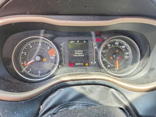 2016 JEEP CHEROKEE Sport — ODOM