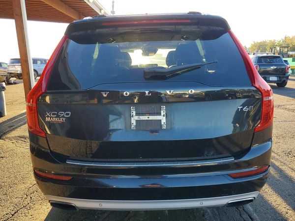2016 VOLVO XC90 SV42 Momentum