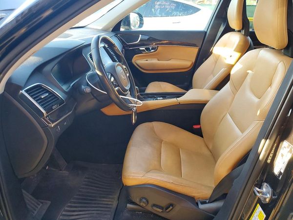2016 VOLVO XC90 SV42 Momentum