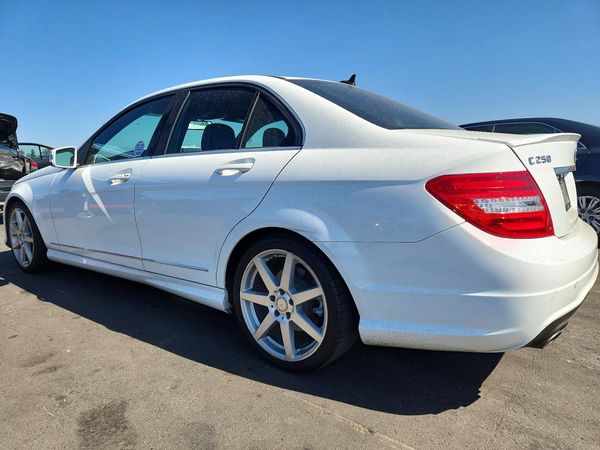 2014 MERCEDES-BENZ C C250