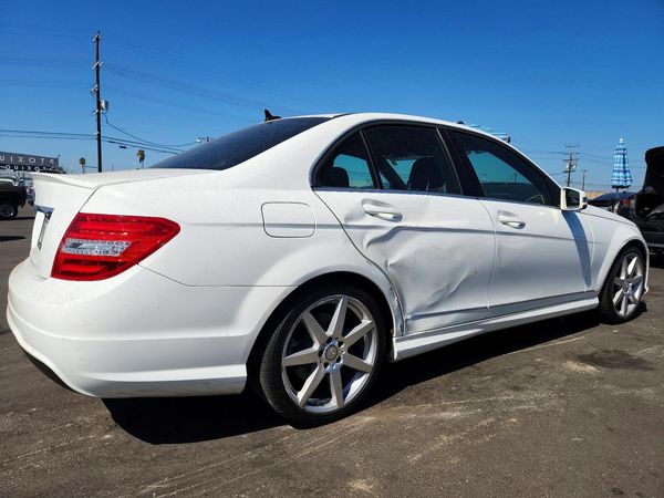2014 MERCEDES-BENZ C C250