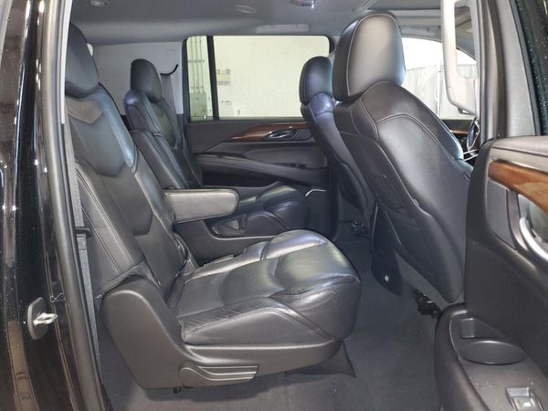 2019 CADILLAC ESCALADE