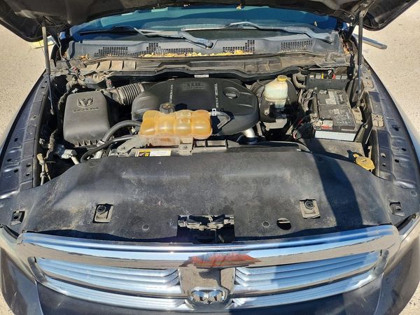 2015 RAM 1500 SLT — Engine bay