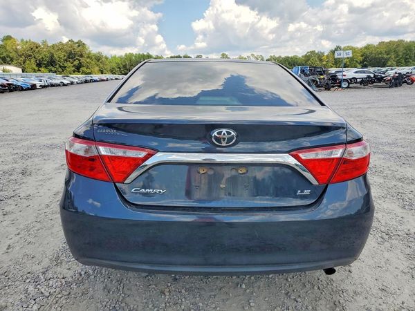 2017 TOYOTA CAMRY