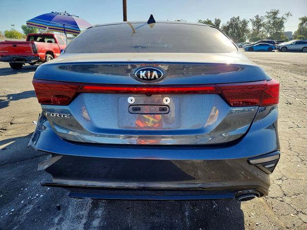 2021 KIA FORTE