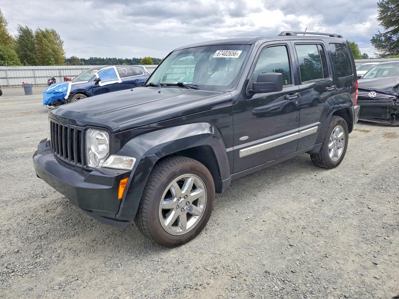 2012 JEEP LIBERTY Sport — Front 3/4