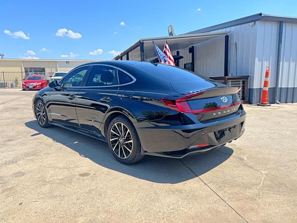 2021 HYUNDAI SONATA Limited