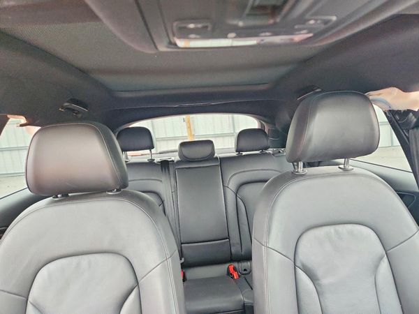 2017 AUDI Q3 quattro Premium — SUVN