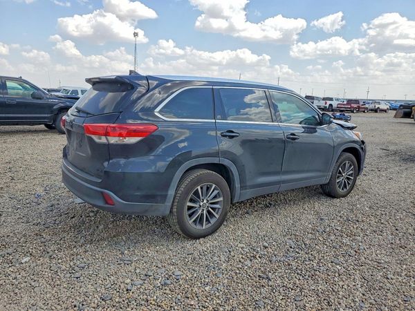 2019 TOYOTA HIGHLANDER