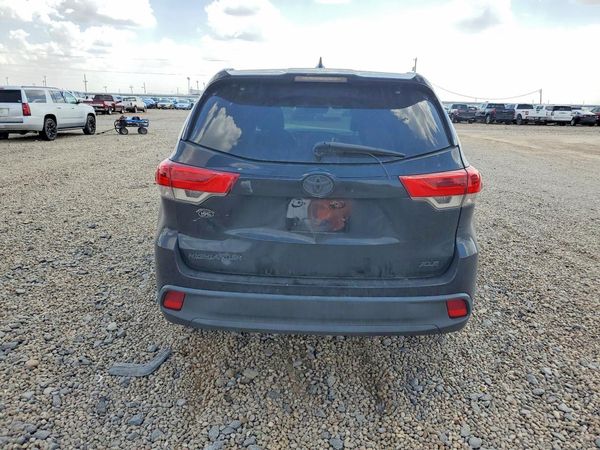 2019 TOYOTA HIGHLANDER
