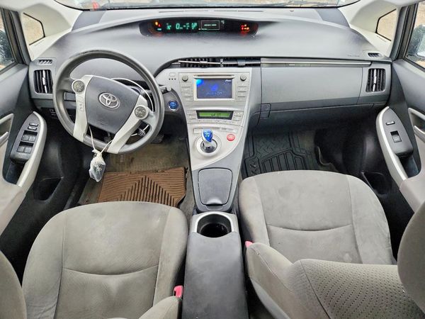 2013 TOYOTA PRIUS — CKPT