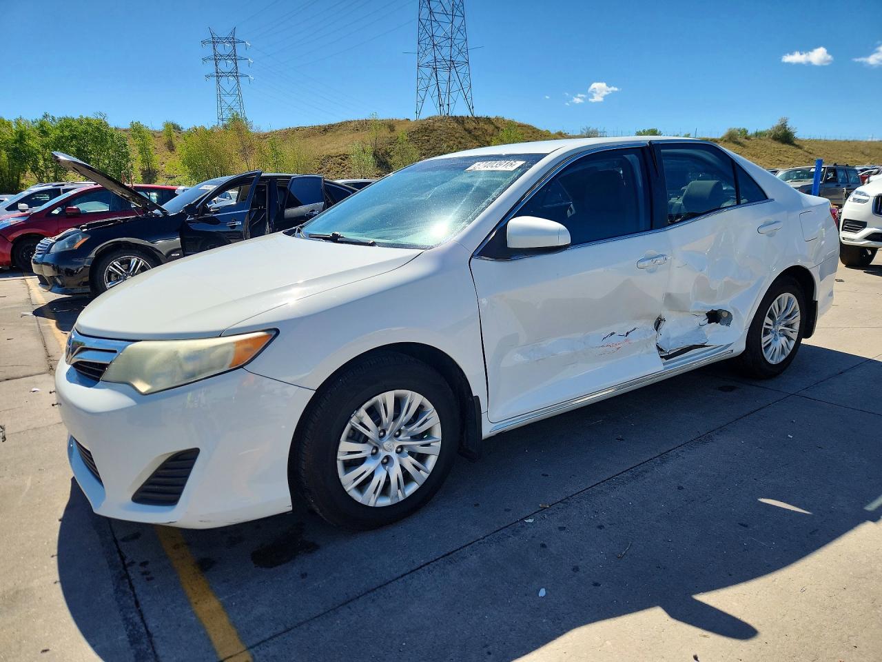 2012 TOYOTA CAMRY