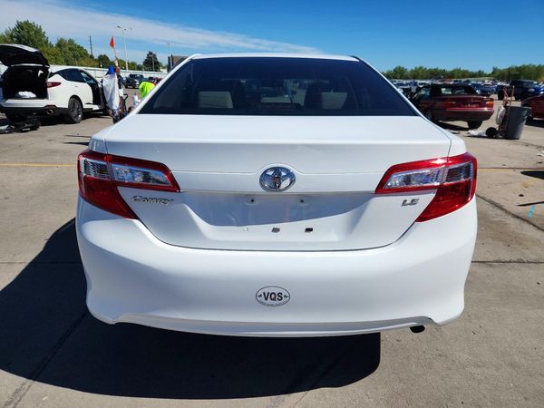 2012 TOYOTA CAMRY